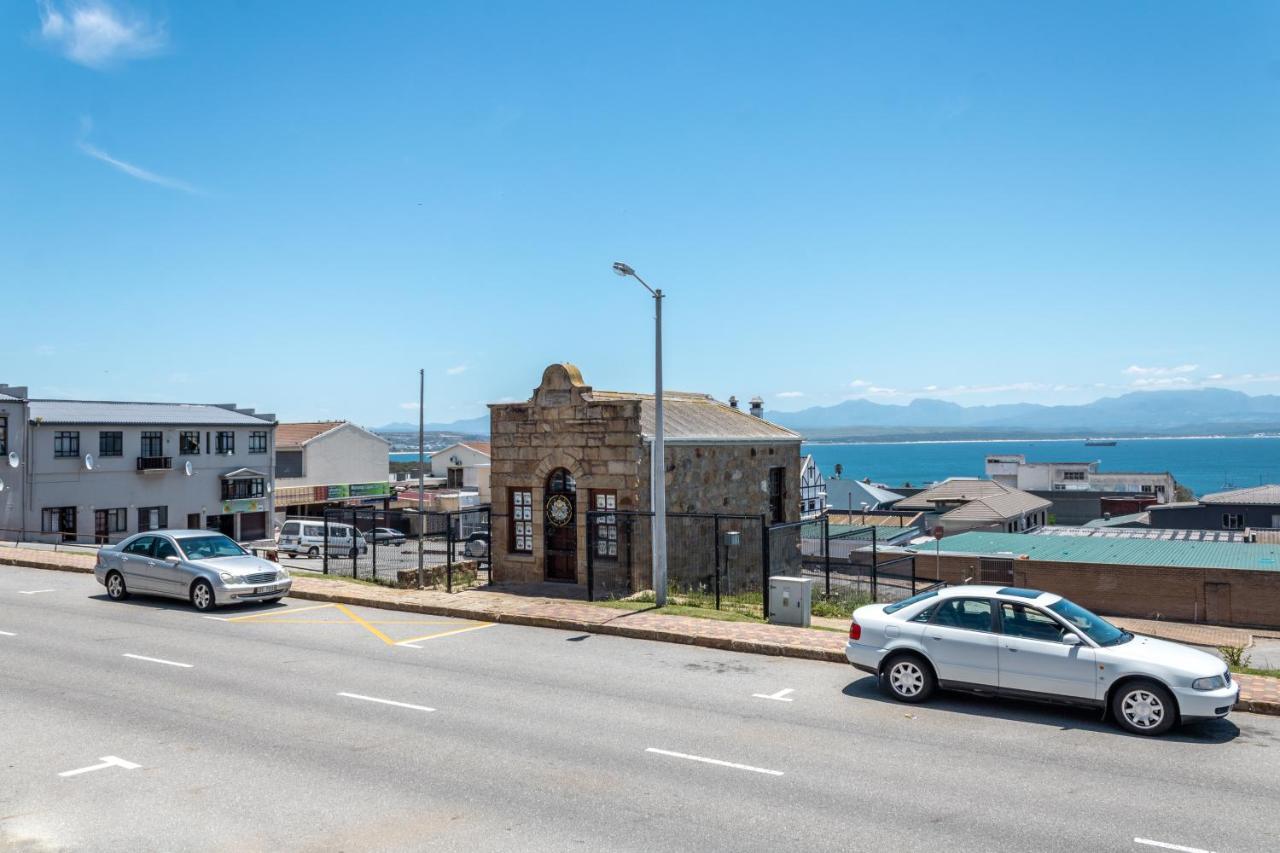 Bay Vista Guesthouse 모젤베이 외부 사진
