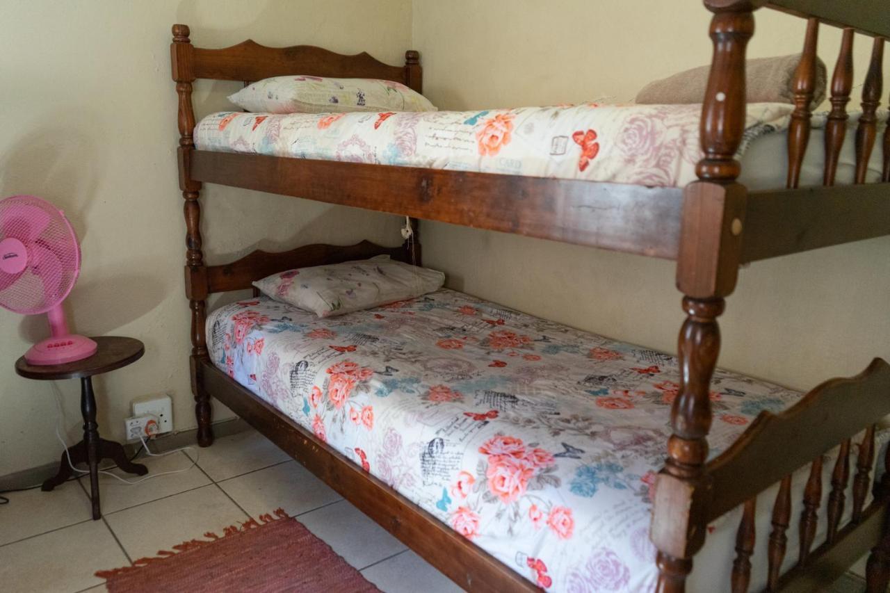 Bay Vista Guesthouse 모젤베이 외부 사진